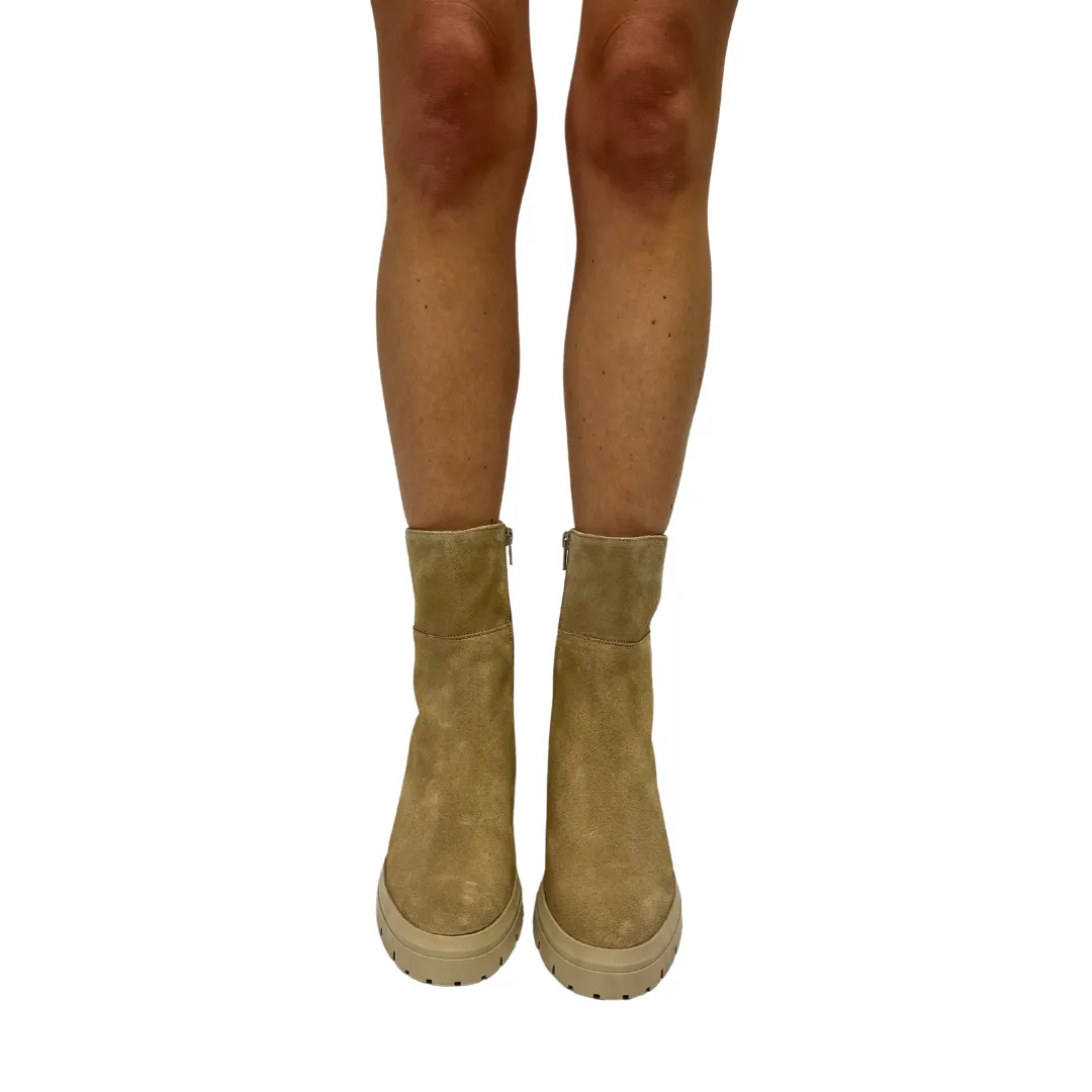 ANNINA in Sahara