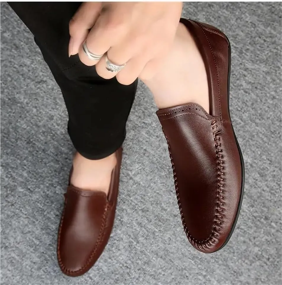 Anti-Slip Lightweight Loafers Round Toe Solid Color Leather Flat Heel Slip-On Boat Shoes