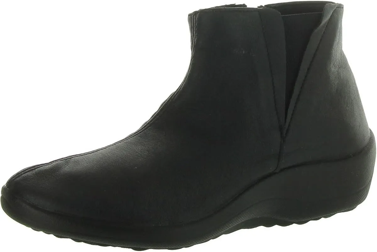 Arcopedico Women's Ardales Ankle Boot