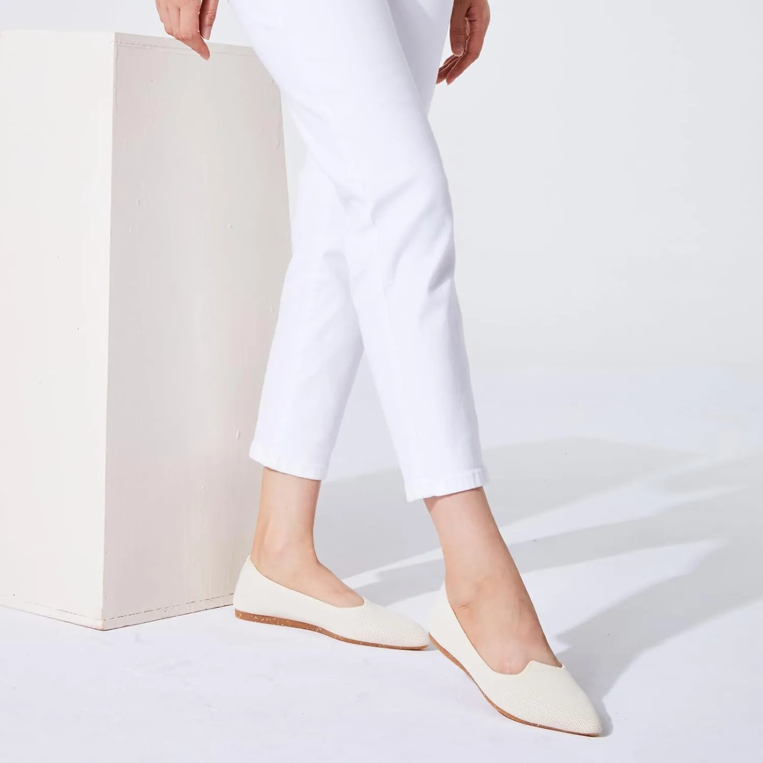 BEJINASH Women's Pointed Toe Flats Knit Flats Shoes for Women Comfortable Light Walking Shoes