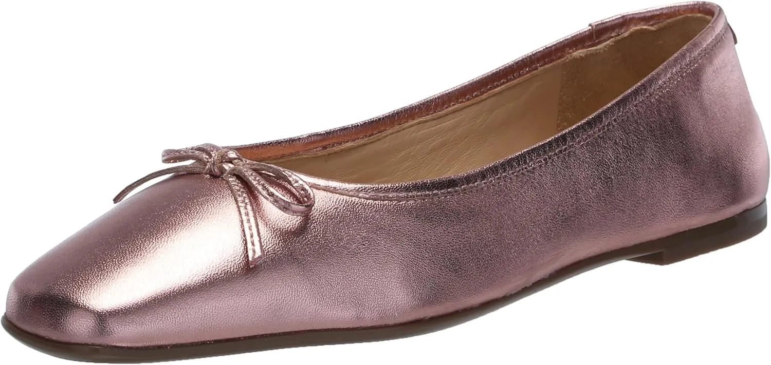 Bernardo Women's Gwynn Ballet Flat