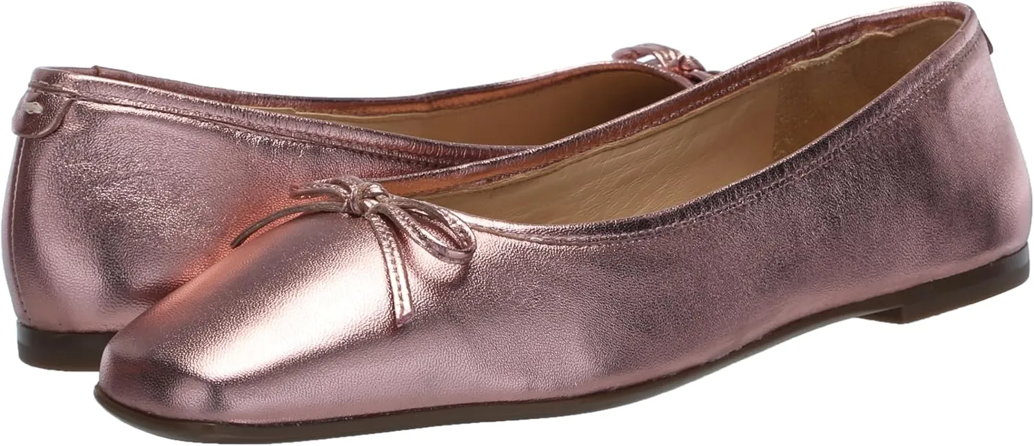 Bernardo Women's Gwynn Ballet Flat