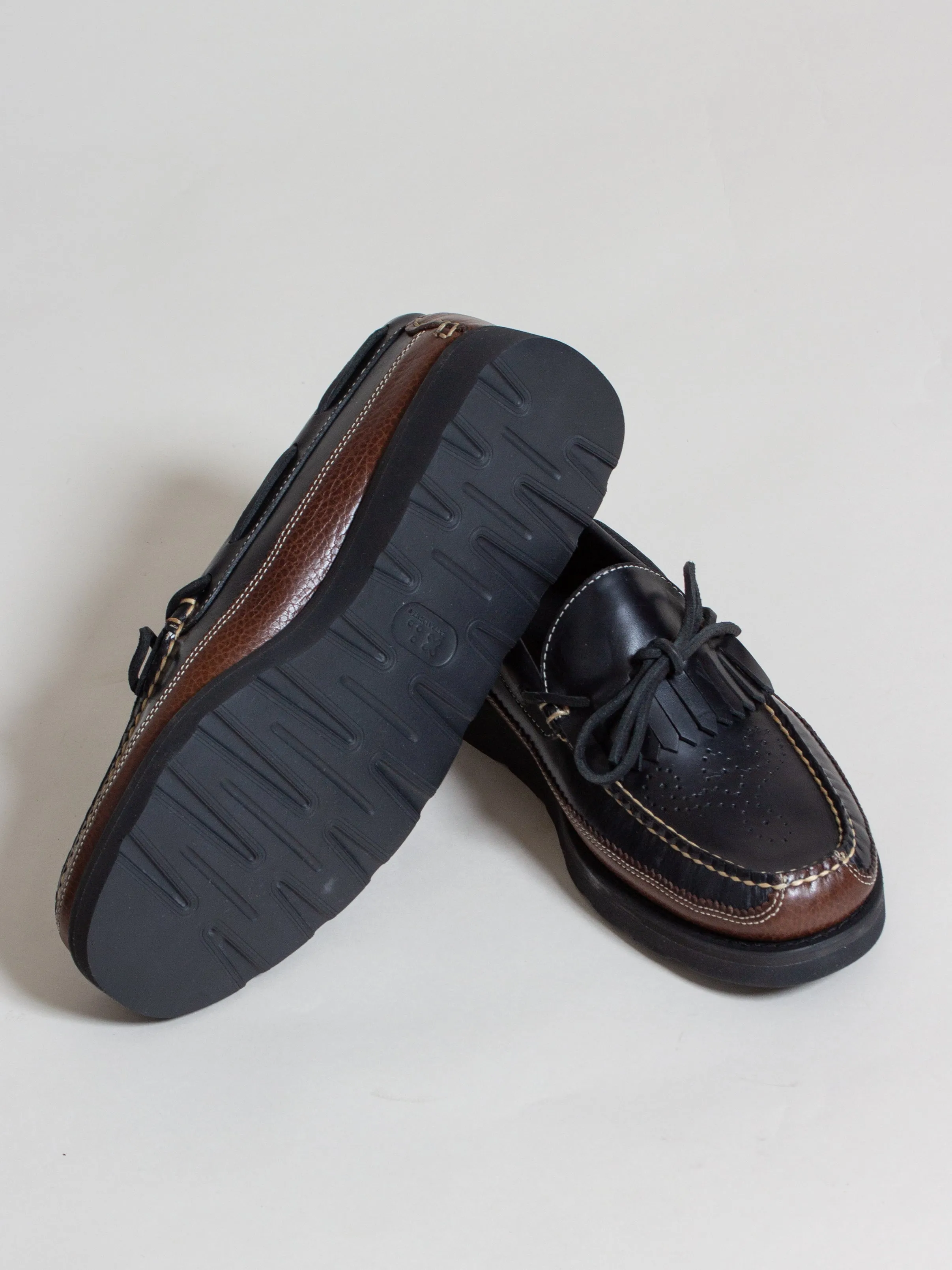 Bright Shoemakers, Kiltie Moc Loafer, Black/ Brown