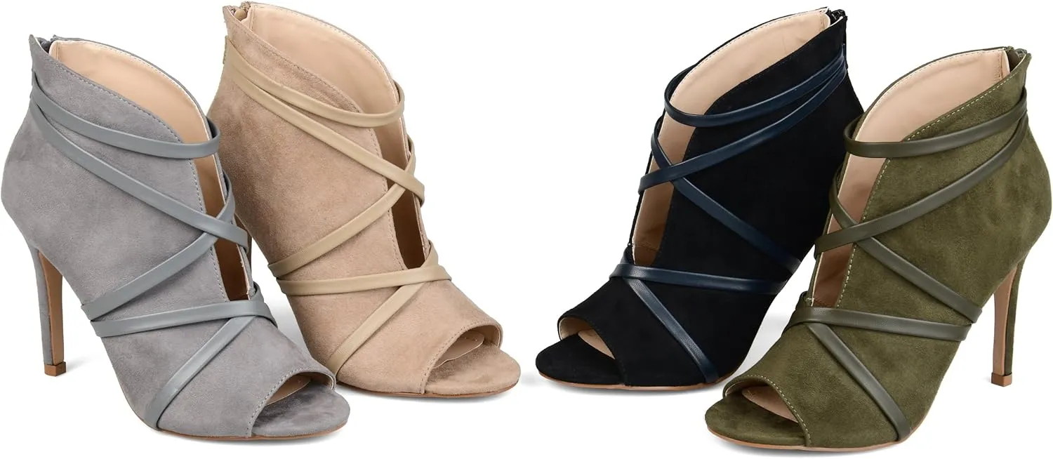 Brinley Co. Womens Center Cutout Bootie