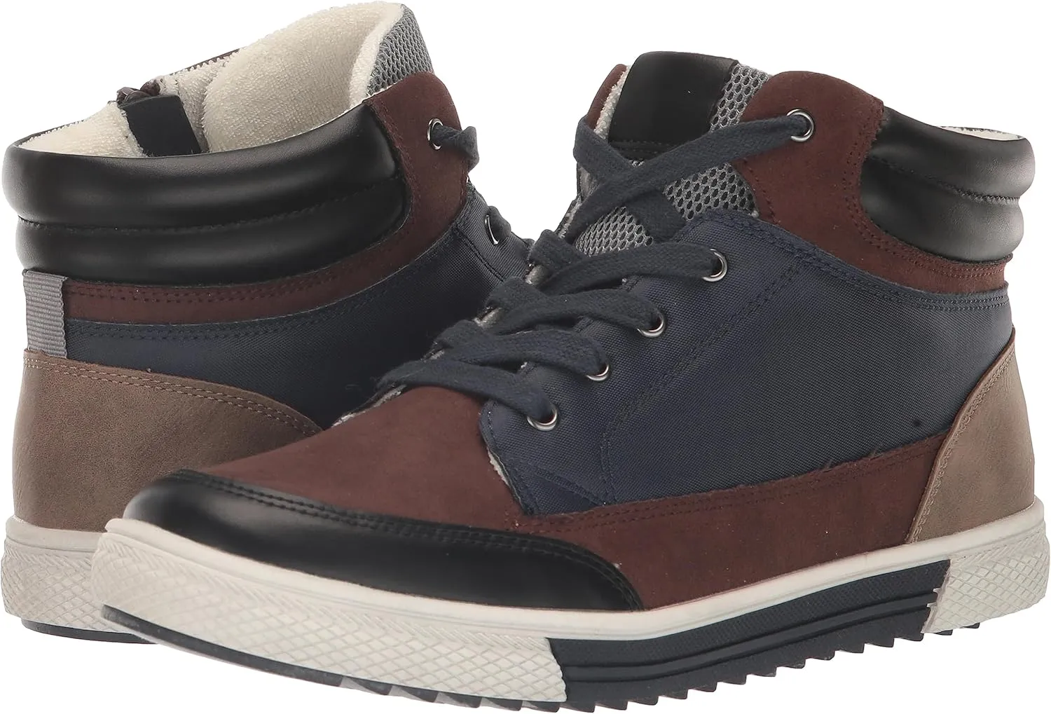 Calvin Sneaker