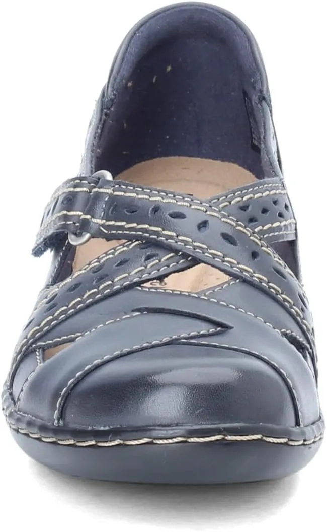 Clarks Women's Ashland Spin Q Slip-On Loafer