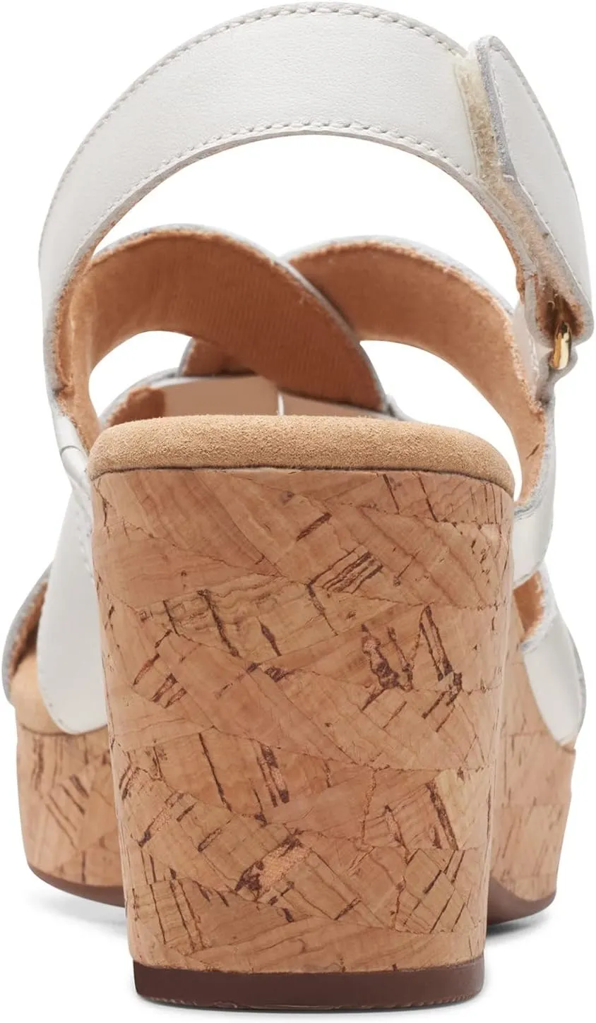 Clarks Women's Giselle Beach Wedge Sandal