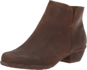 Clarks Women's Wilrose Frost Ankle Boot