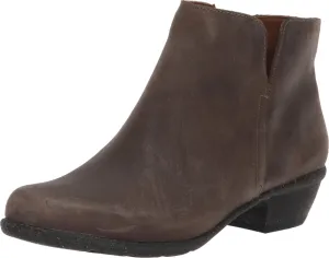 Clarks Women's Wilrose Frost Ankle Boot