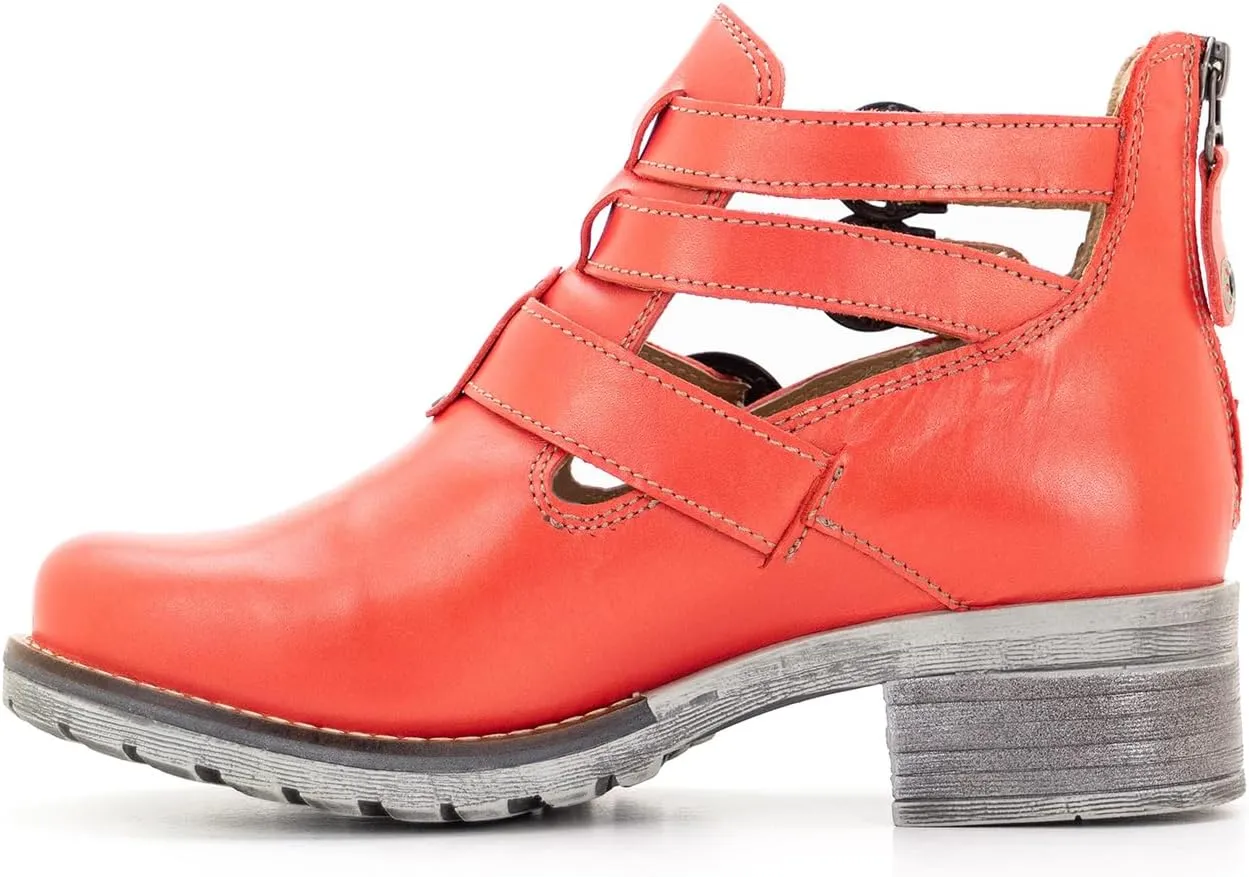 Dromedaris Women's Kelsy warm-weather ankle bootie - Removable footbeds