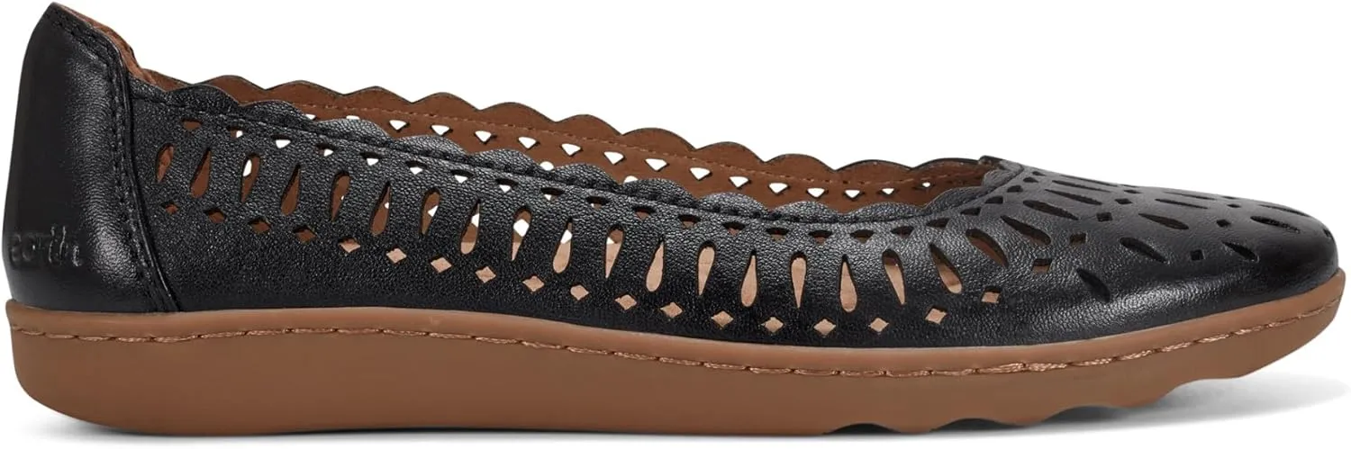 Earth Women's Luna Ballet Flat