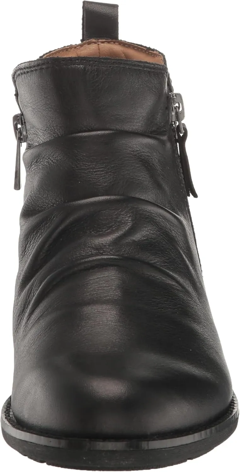 Earth Women's Nadya Ankle Boot