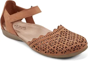 Earth Women's Origins, Bronnie Flat