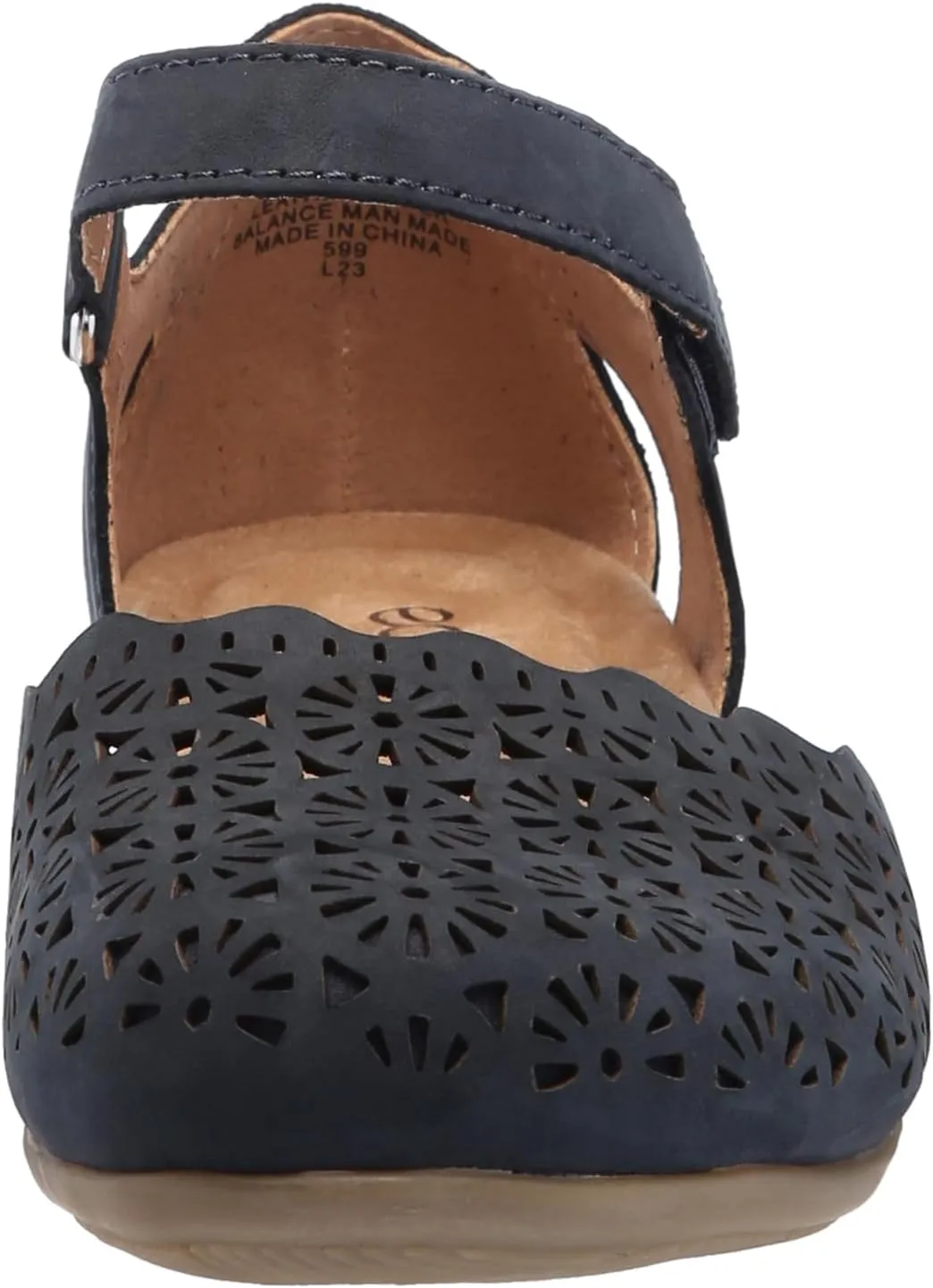 Earth Women's Origins, Bronnie Flat