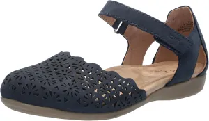 Earth Women's Origins, Bronnie Flat
