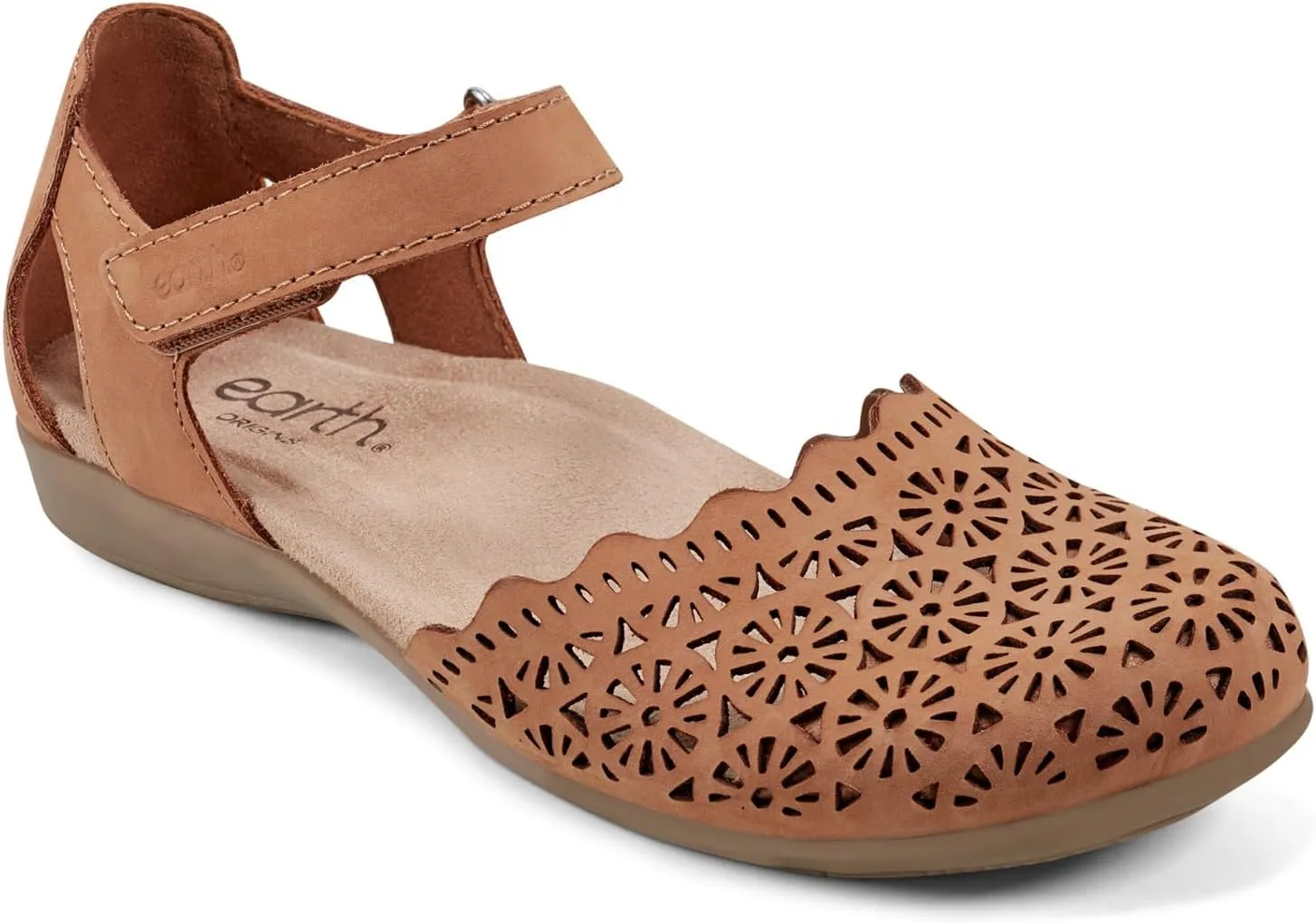 Earth Women's Origins, Bronnie Flat