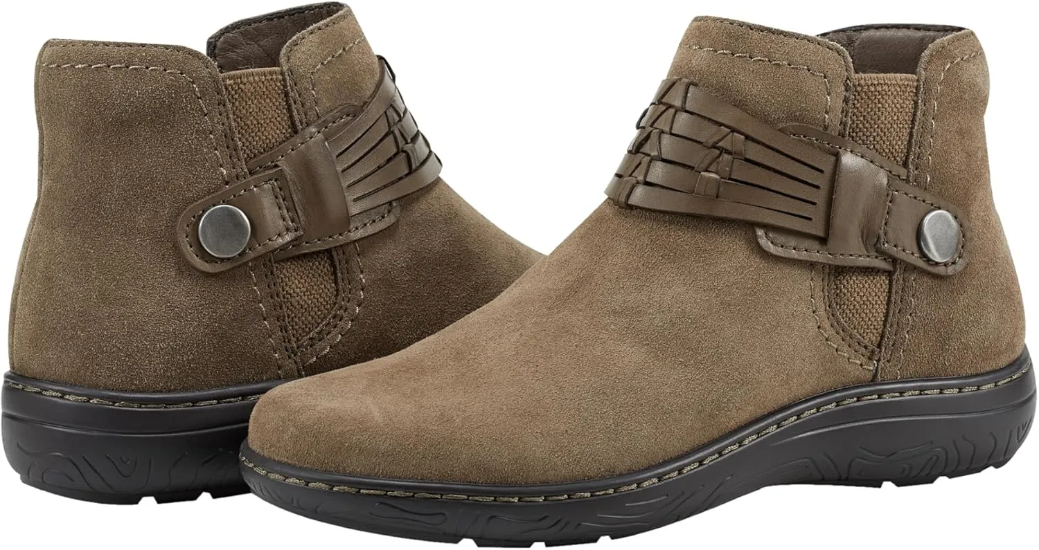 Earth Women's Synal Ankle Boot