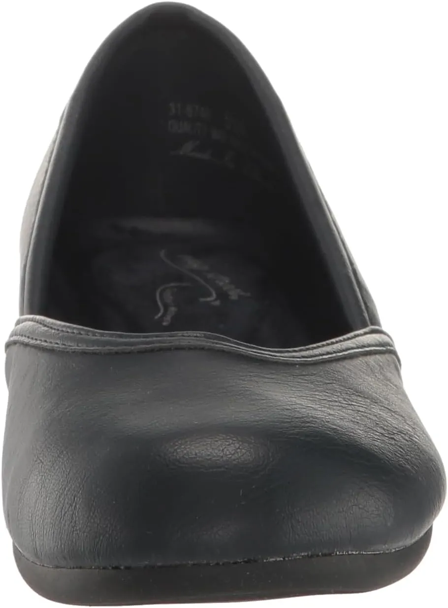 Easy Street Women's Tamar Ballet Flat