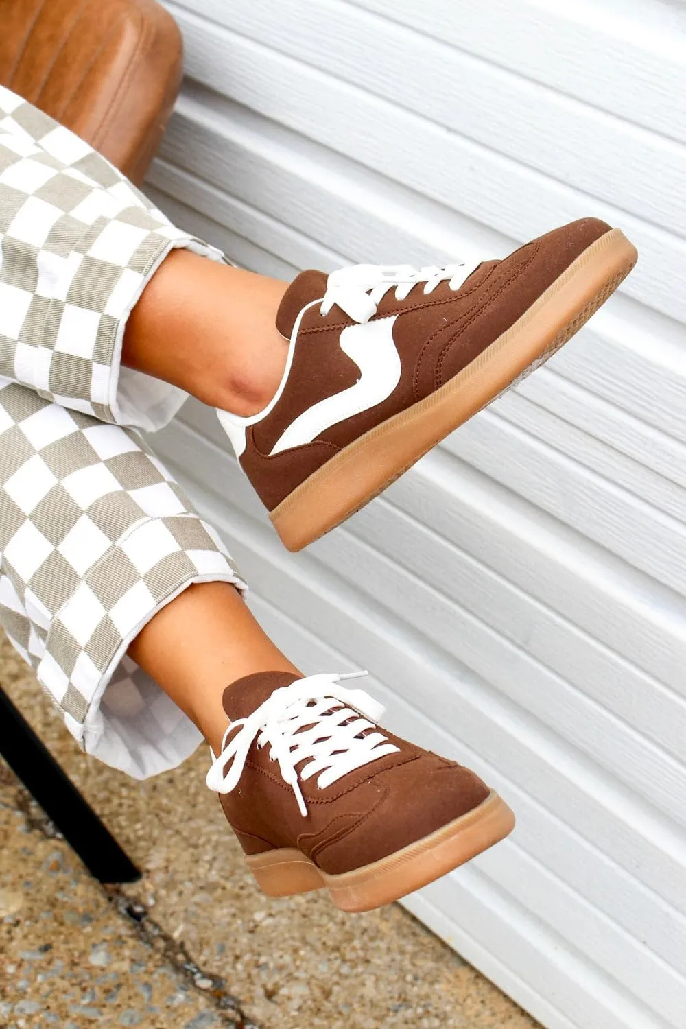 Forever Link Modern-12 Women's Low Top Lady Sneakers Lace-up Fashion Shoes