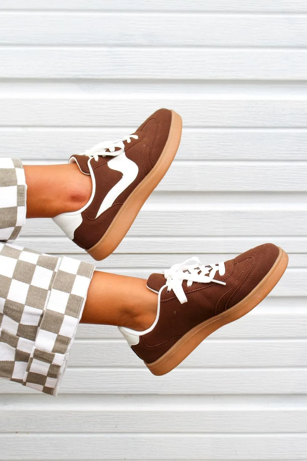 Forever Link Modern-12 Women's Low Top Lady Sneakers Lace-up Fashion Shoes