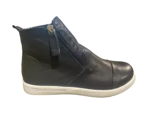 Gelato Tristan Zip Up Sneaker