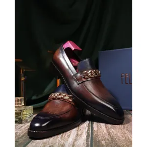 Greyish Brown   Blue Mirror Glossed Patina Chain Buckle Loafer