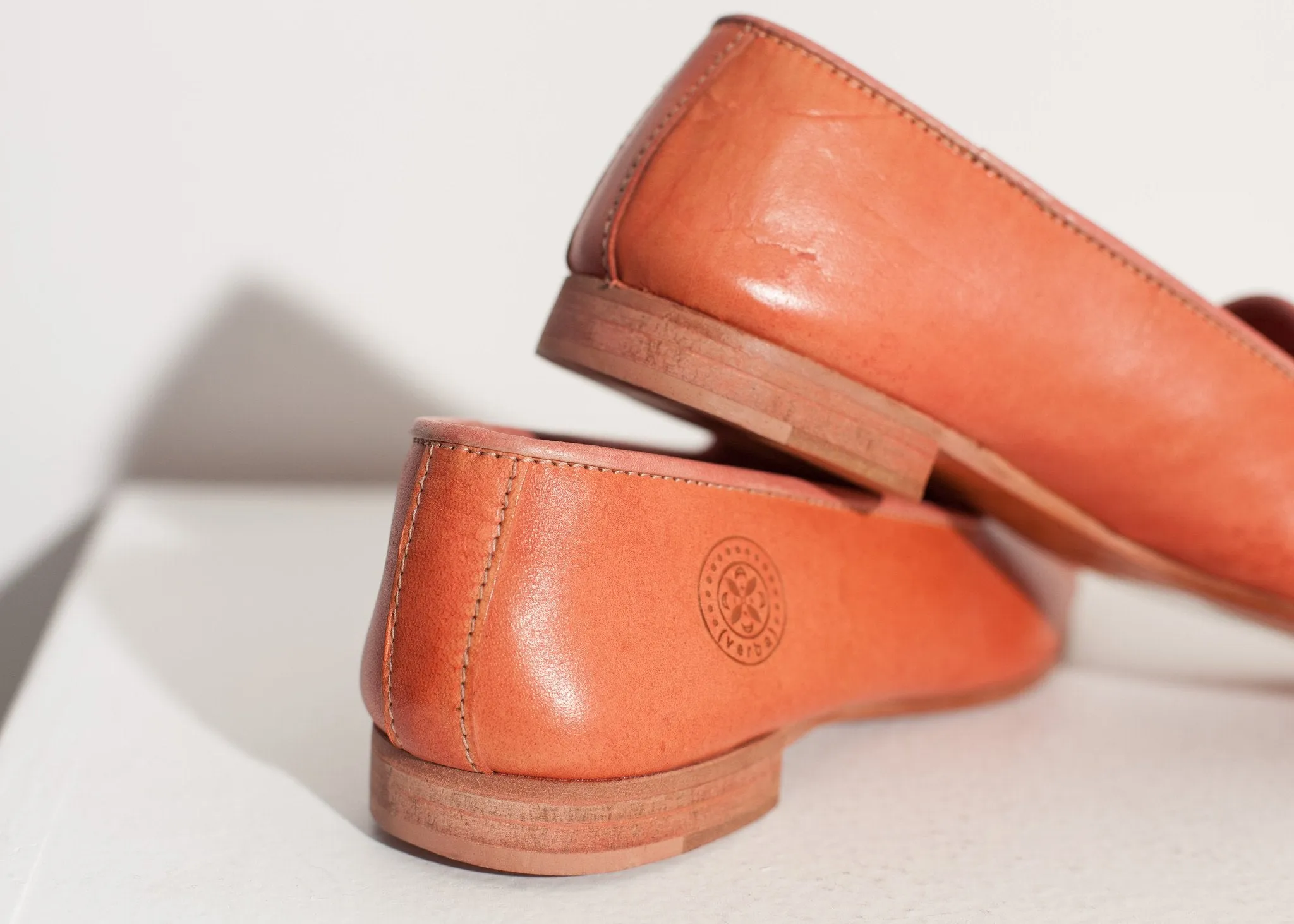 Leather Rose in Quick shipping Exclusive choices Loafer