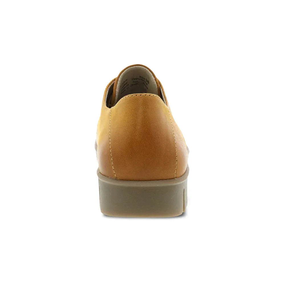 Libbie Leather Sneaker
