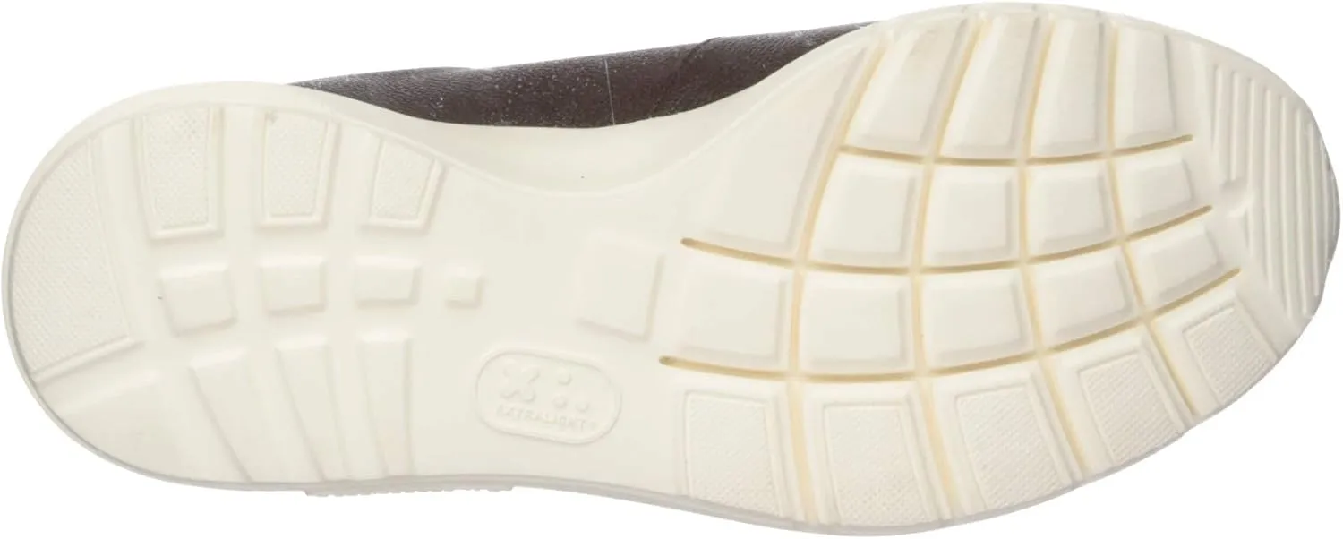 Marc Joseph New York Men's Leather Extra Lightweight Technology Wingtip Oxford Laceup