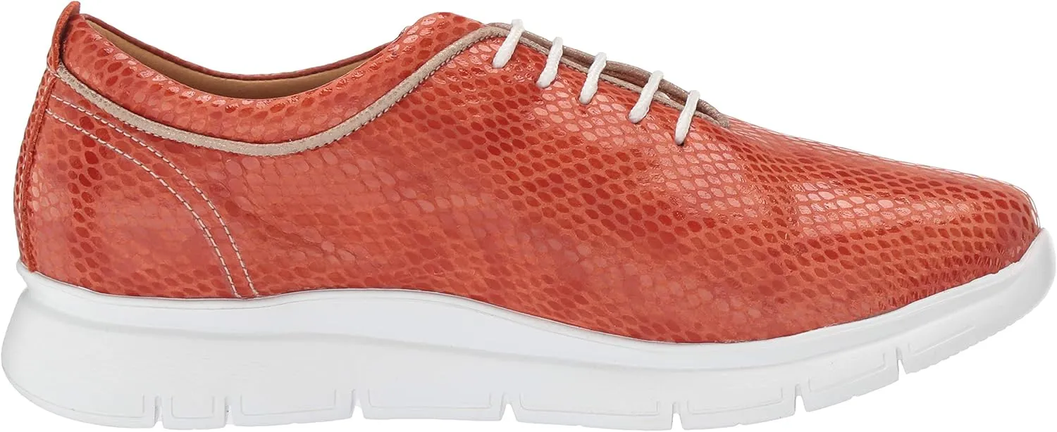 Marc Joseph New York Women's Leather Central Park Extra Lightweight Sneaker Loafer
