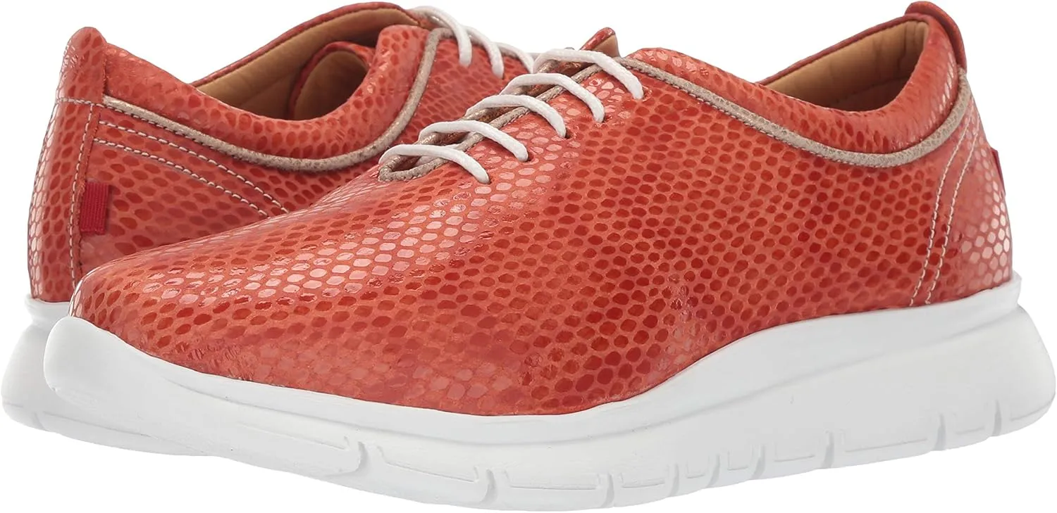 Marc Joseph New York Women's Leather Central Park Extra Lightweight Sneaker Loafer