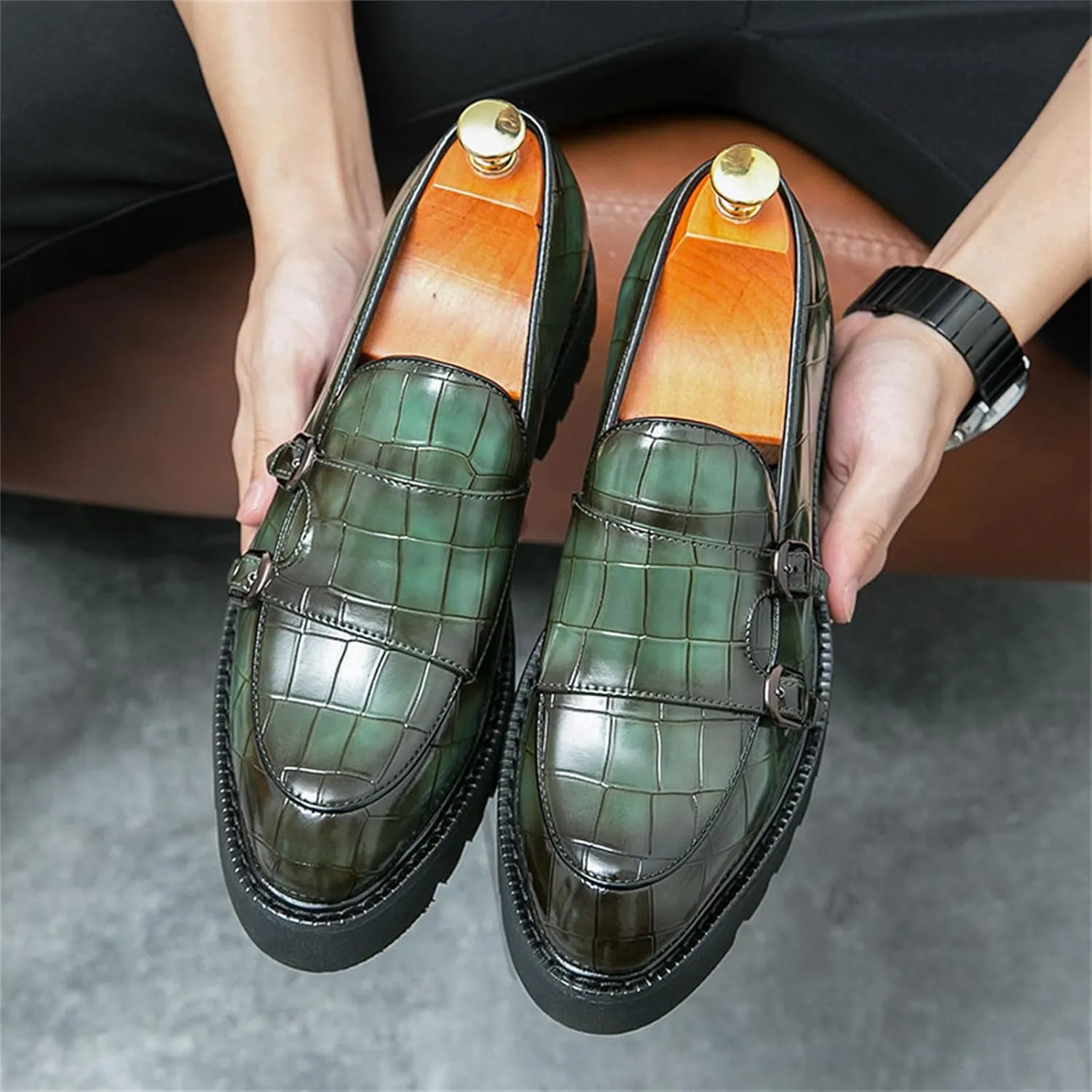 Men's Slip-On Patent Leather Platform Loafers with Double Buckle,Classic Non-Slip Penny Loafers Dress Driving Moccasins Casual Fashion Boat Shoes