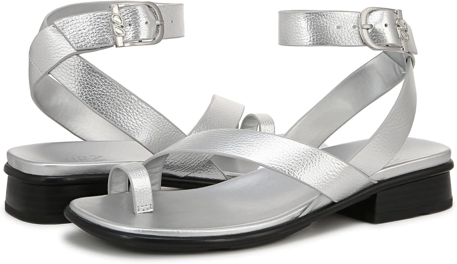Naturalizer Womens Birch Strappy Flat Sandal
