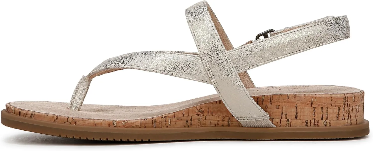 Naturalizer Women's Carolyn Flat Sandal