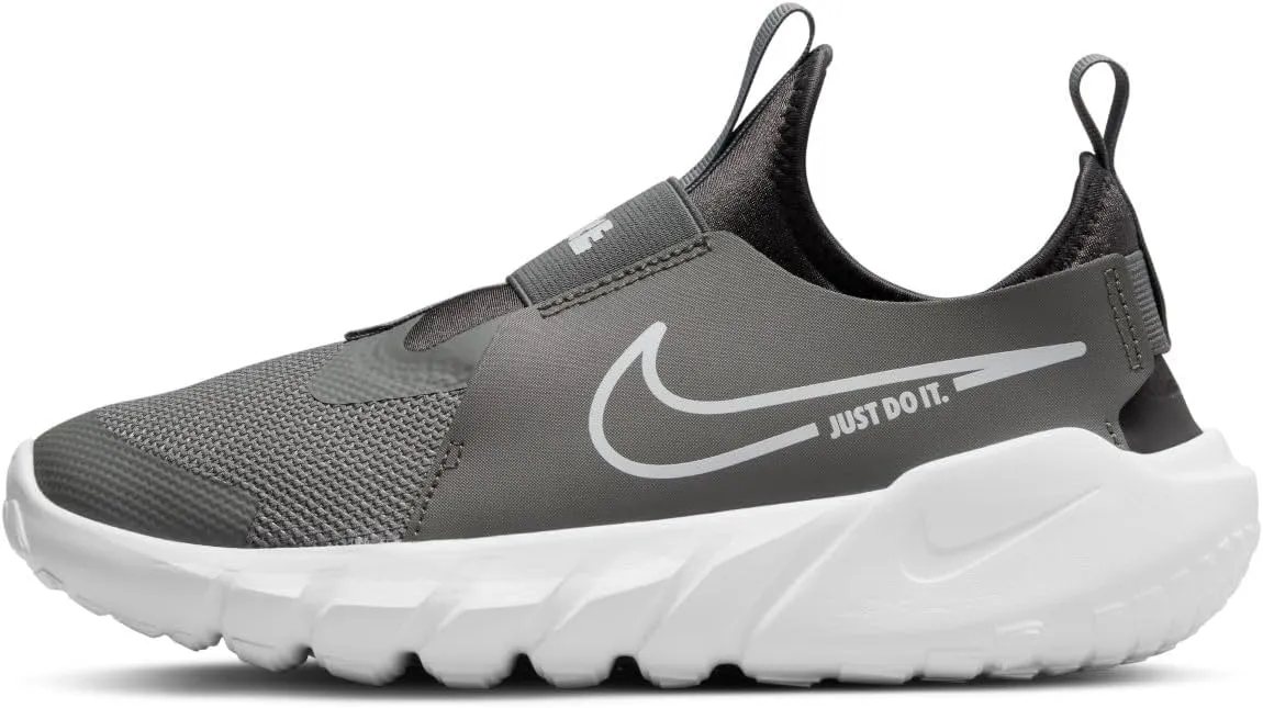 NIKE Flex Runner 2 Boys DJ6038-003 (Flat Pewter/White-Medium ASH-), Size 3.5