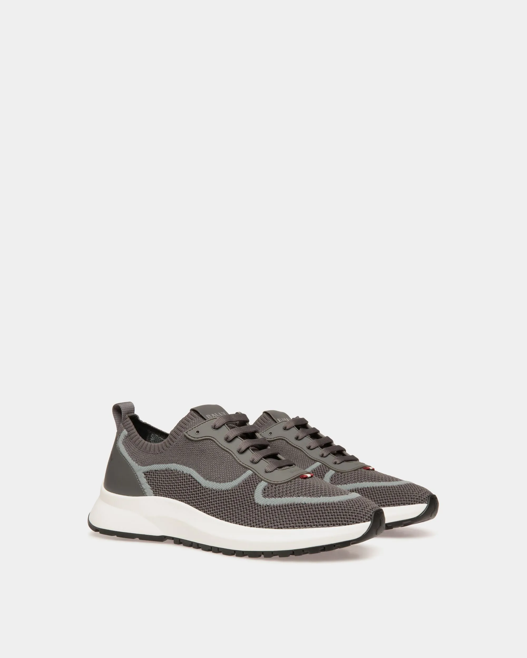 Outline Sneaker In Grey Knit