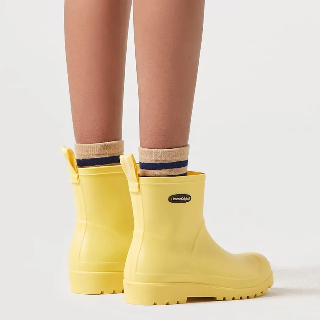 planone Short Rain Boots Women Fashion Waterproof Chelsea Boots for Women Matte Outdoor Garden Shoes Ankle Muck Boots for Ladies Non Slip Work Shoes Rubber Boots with Premium Comfort Insole