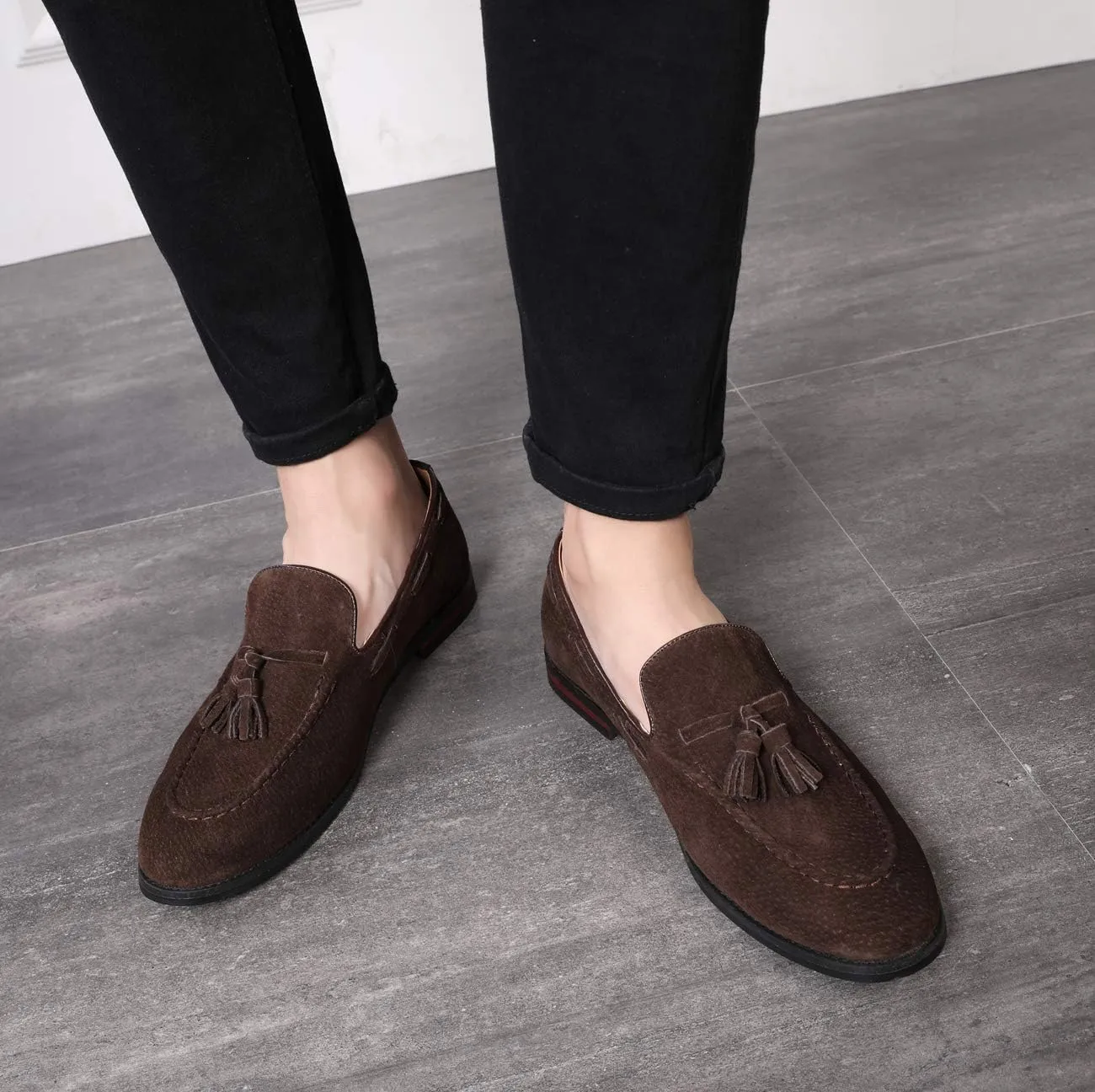Santimon Mens Fashion Shoes Casual Dress Tassel Slip on Driving Flats Suede Loafers Black Brown Tan
