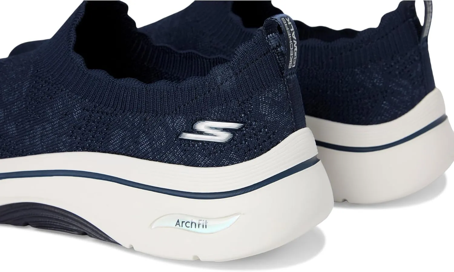Skechers Women's Go Walk Arch Fit 2.0 Rosa Linda Sneaker