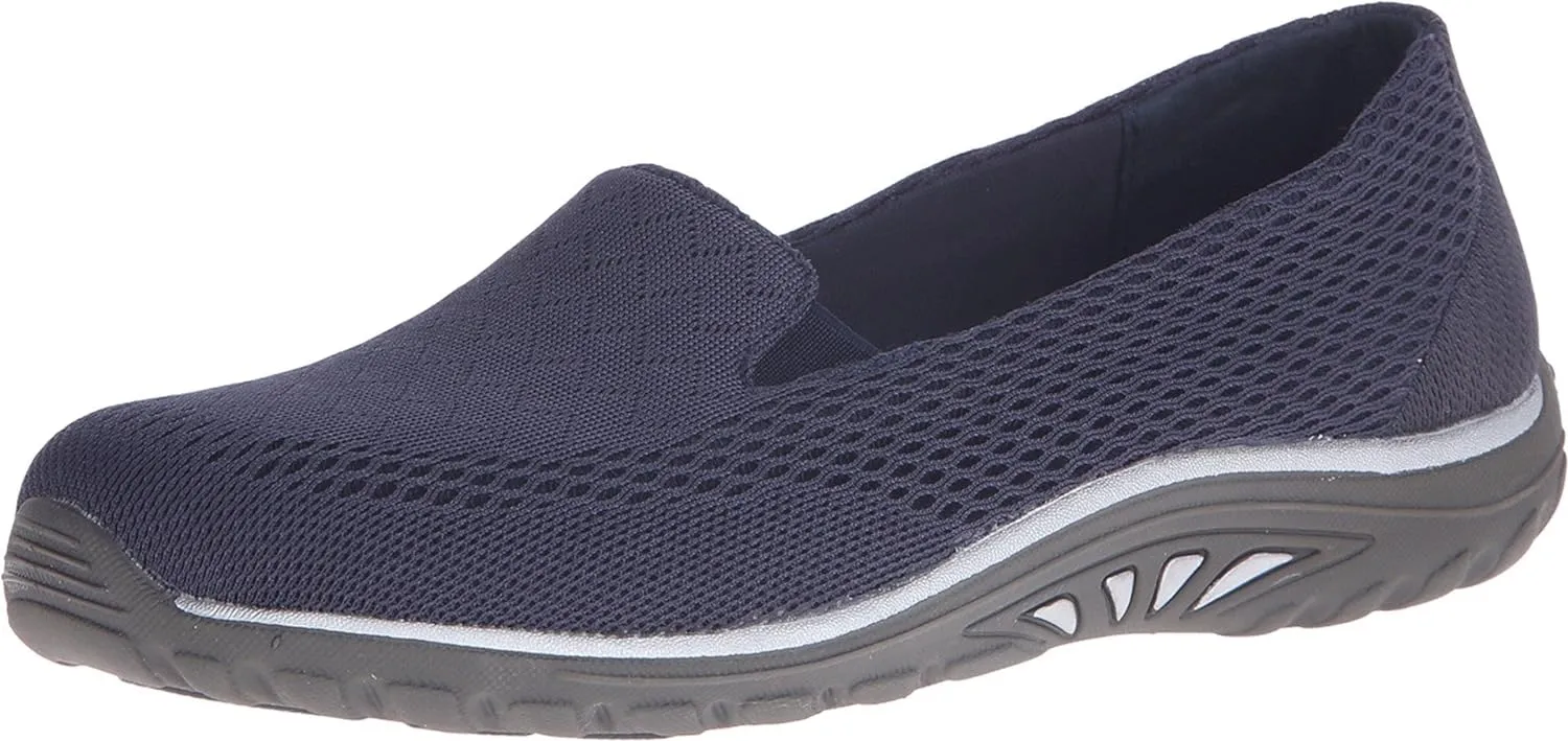 Skechers Women's Reggae Fest-Willows Loafer Flat