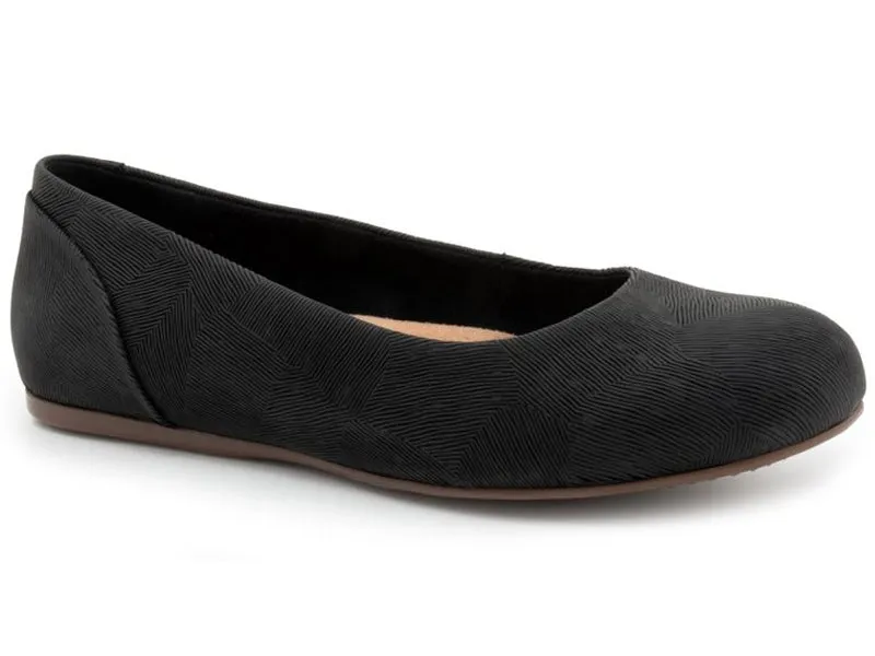 Softwalk Sonoma - Women's Flat