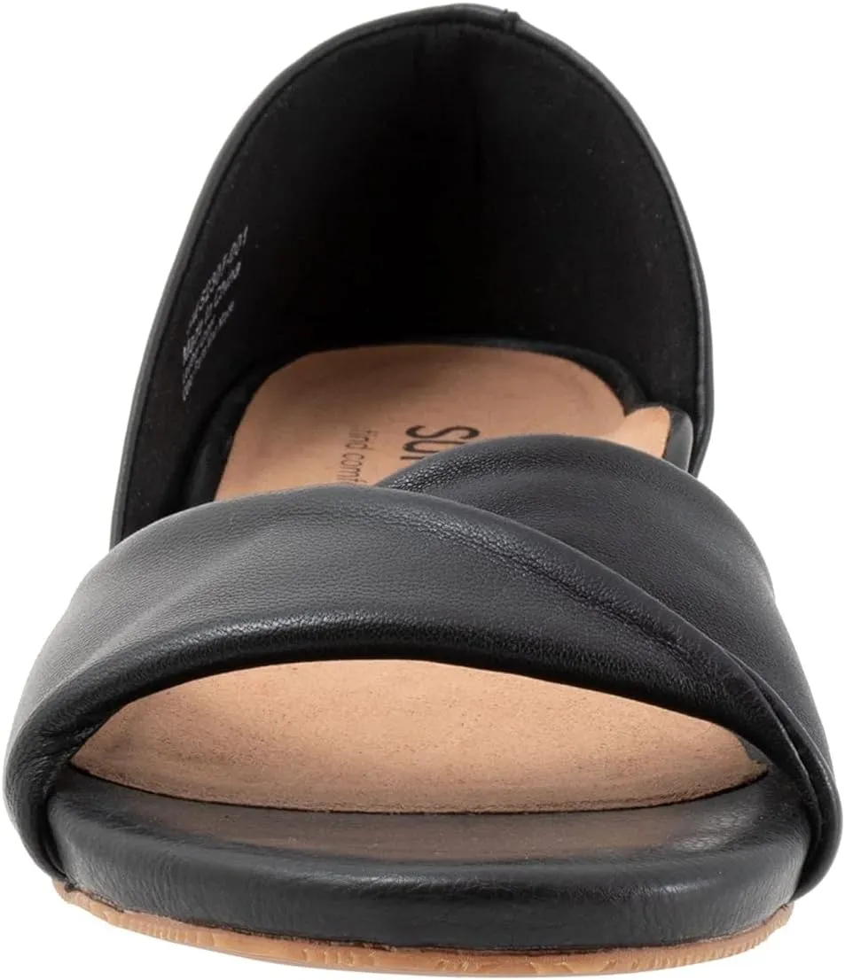 SoftWalk Women's Cypress Sandal