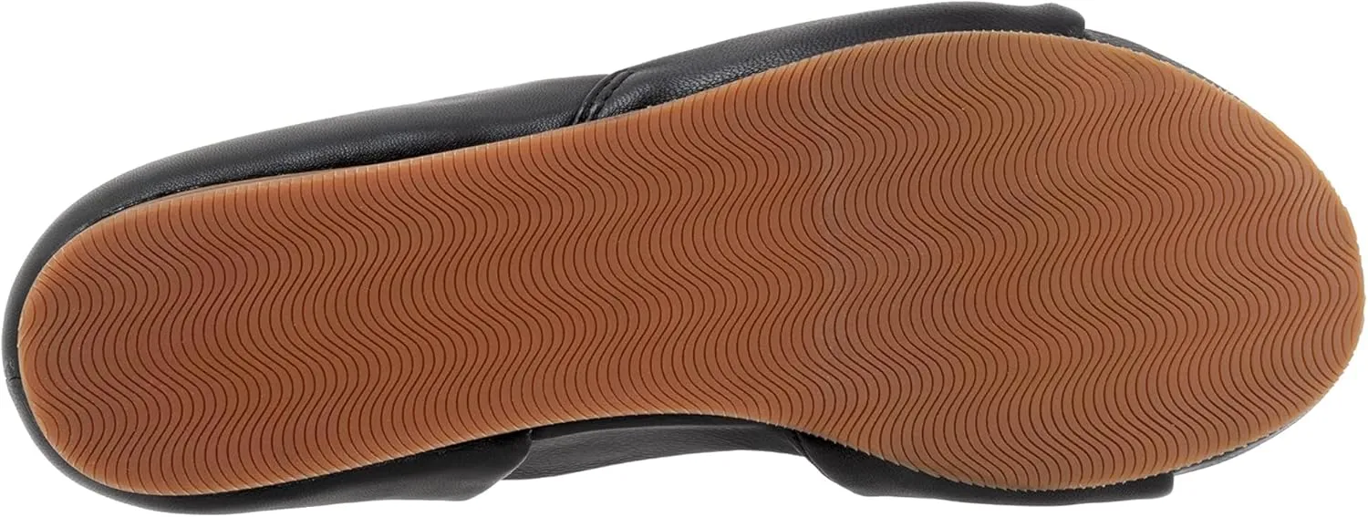 SoftWalk Women's Cypress Sandal