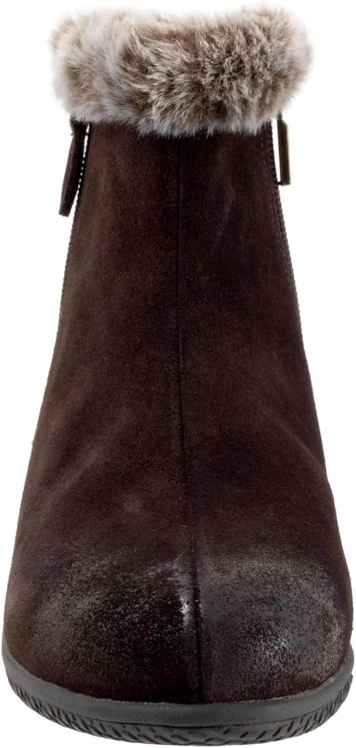 SoftWalk Women's Helena Ankle Boot