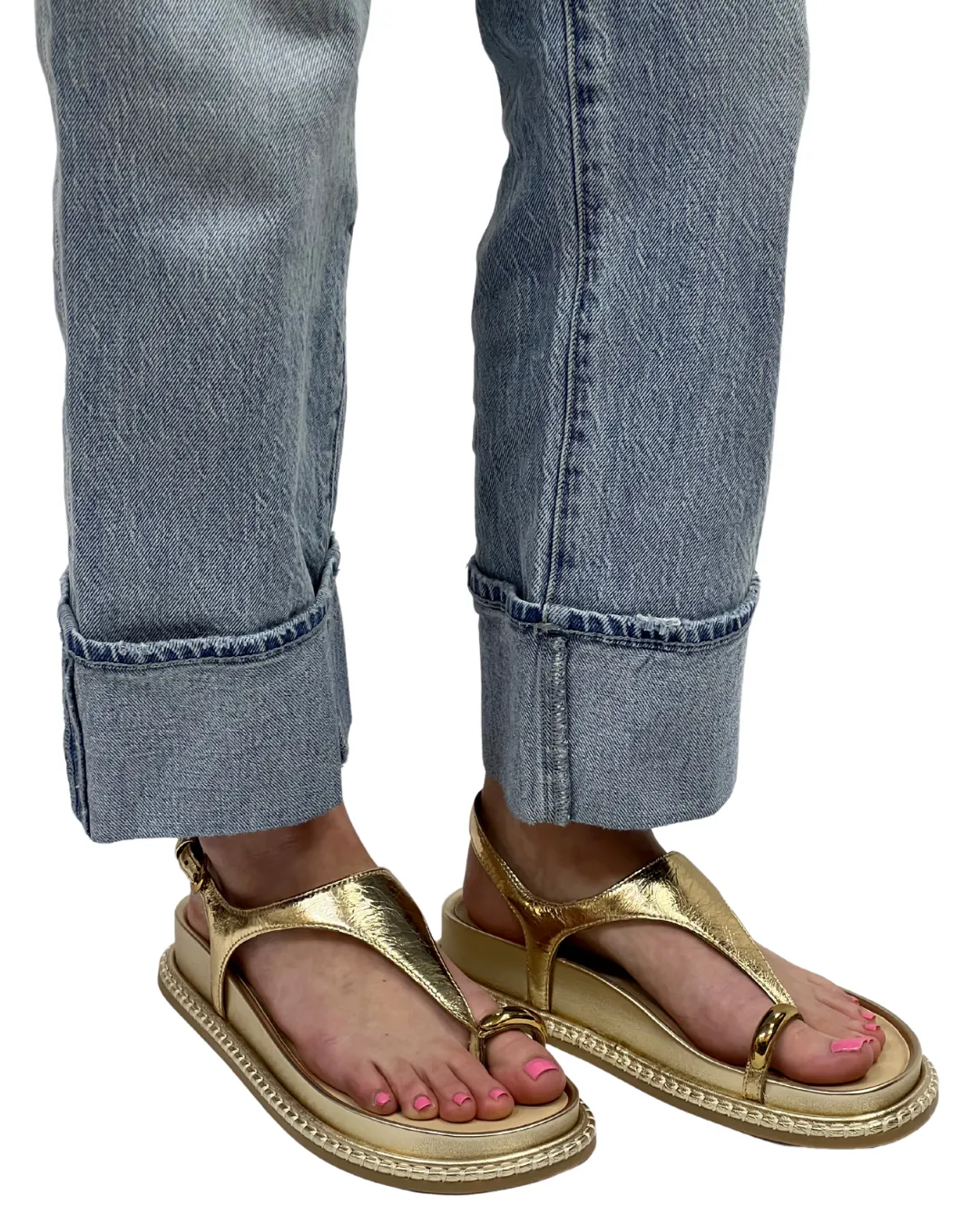 STEFAN in Gold Distressed