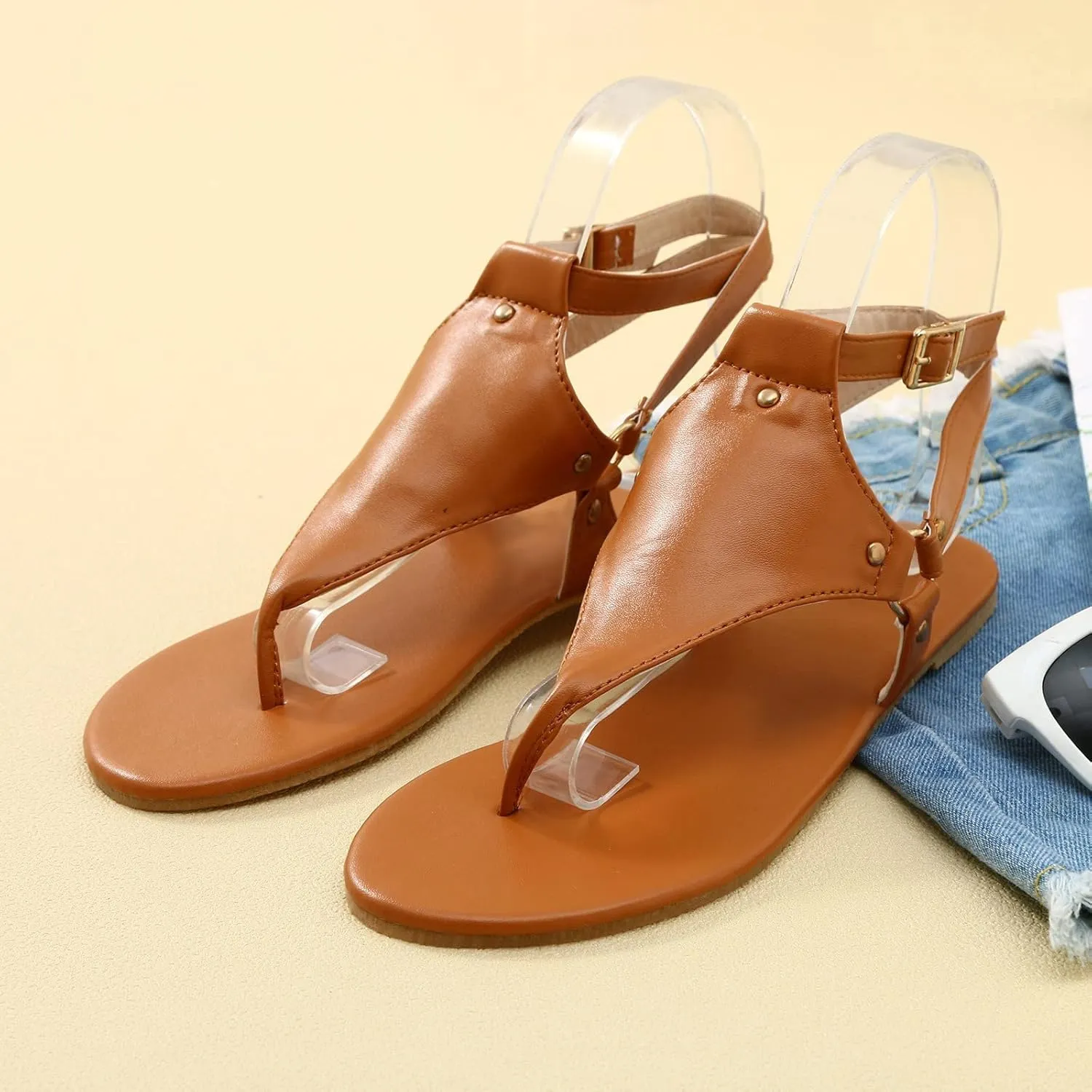 Summer Beach Sandals for Women 2025,Crystal Rhinestone Pearl Flat Sandals for Women Dressy Bling Sparkly Thong Sandals Comfortable T Strap Slip-On Shoes Casual Walking Sandals Strappy Sandals ﻿