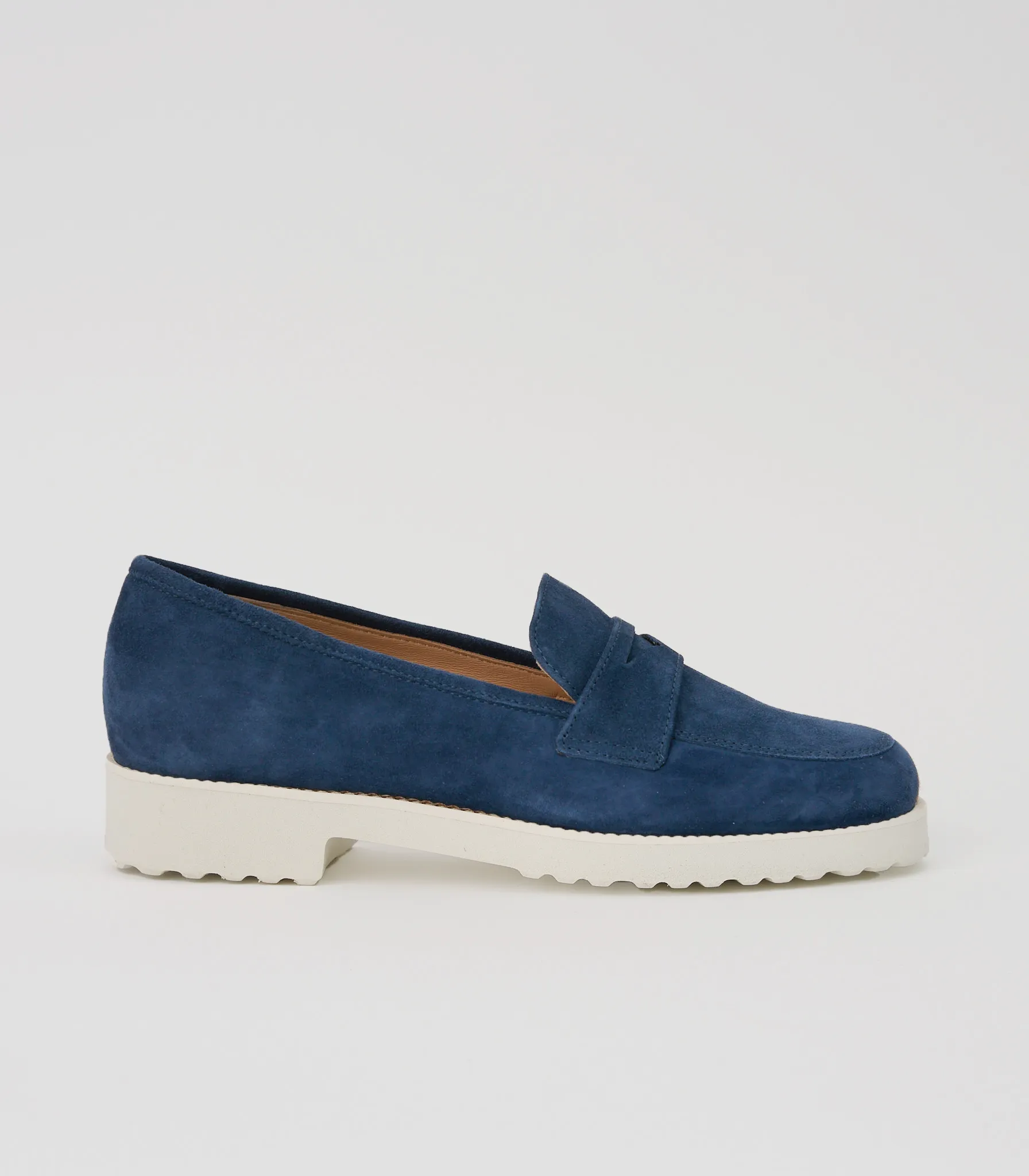 The Bettina Camoscio Blu