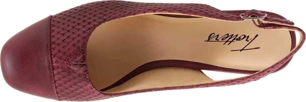 Trotters Women's DEA Ballet Flat