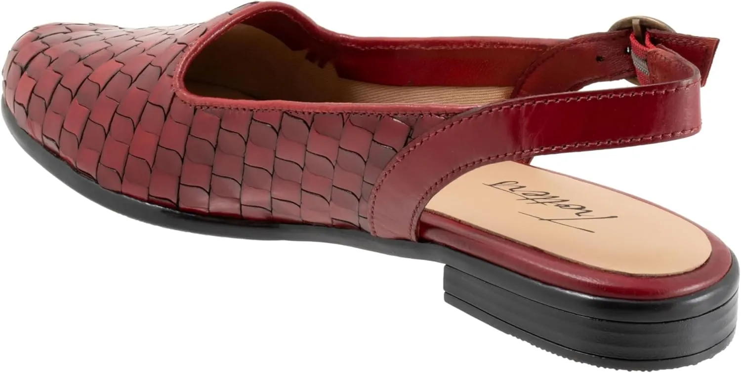 Trotters Women's Lea Loafer Flat