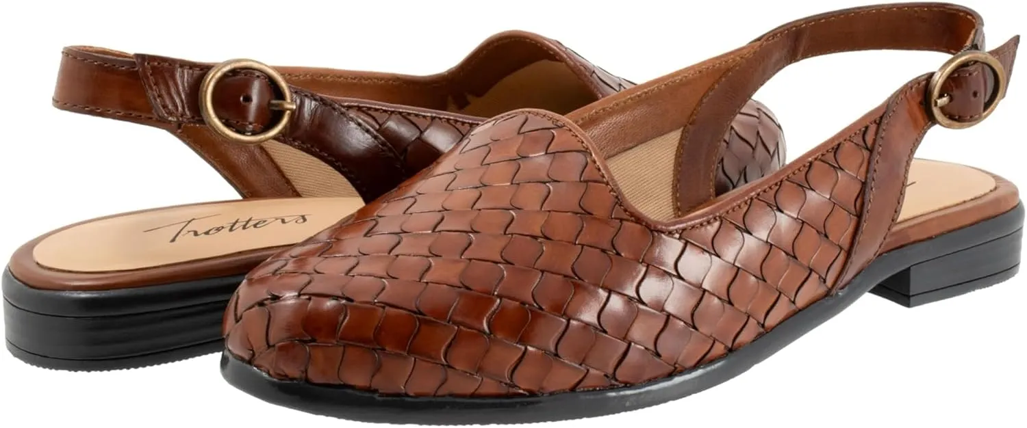 Trotters Women's Lea Loafer Flat